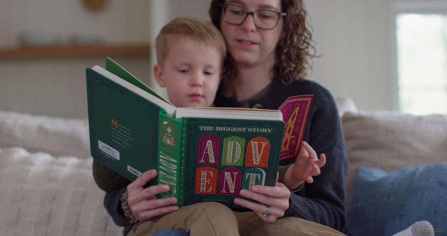 The Biggest Story Advent: 25 Lift-the-Flap Devotions for Families - Kevin DeYoung [KSIĄŻKA]