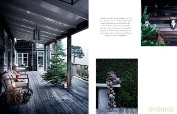 The Christmas Season: Created by Scandinavian Artists - Katrine Martensen-Larsen [KSIĄŻKA]