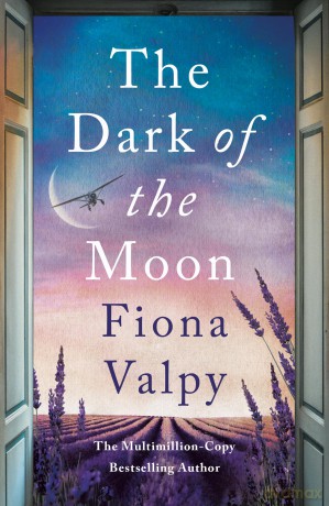 The Dark of the Moon - Fiona Valpy [KSIĄŻKA]