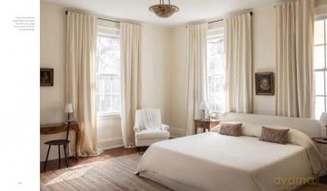The Essentials: The Art of Interior Design, a Guide to Furnishing, Decorating, and Styling Your Home - Caitlin Flemming [KSIĄŻKA]