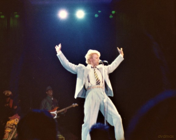 The Grand Illusion of David Bowie: Cosmic Jive, Sci-fi and Living In The Times of the Starman - David Currie [KSIĄŻKA]