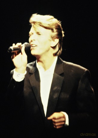 The Grand Illusion of David Bowie: Cosmic Jive, Sci-fi and Living In The Times of the Starman - David Currie [KSIĄŻKA]