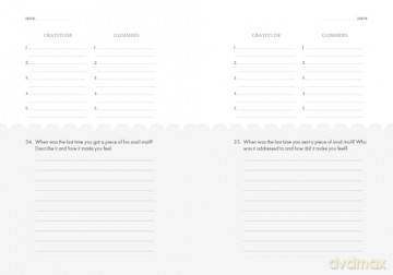 The Gratitude and Glimmers Journal: The 5 Minute Nighttime Journal - Andrea Dow [KSIĄŻKA]