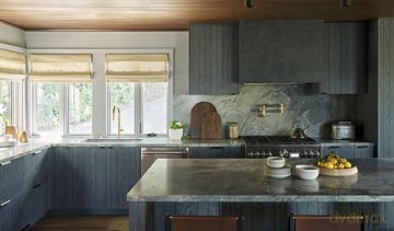 The Harmonious Home: Designing Peaceful, Personal Spaces Inspired by Nature - Rebecca Atwood [KSIĄŻKA]