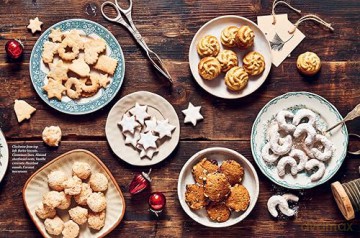 The Magical Christmas Cookbook: Create the Sparkle of Christmas Markets at Home with Festive Recipes, Bakes and Warming Drinks - Murdoch Books [KSIĄŻKA]