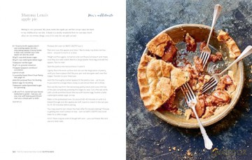 The Scandinavian Year: Food and thoughts from Sweden, Denmark and Norway - Bronte Aurell [KSIĄŻKA]