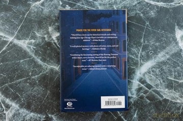 The Secret Investigator of Astor Street: A Piper Sail Mystery - Stephanie Morrill [KSIĄŻKA]