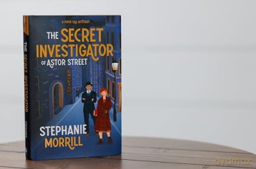 The Secret Investigator of Astor Street: A Piper Sail Mystery - Stephanie Morrill [KSIĄŻKA]