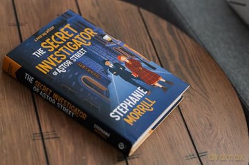 The Secret Investigator of Astor Street: A Piper Sail Mystery - Stephanie Morrill [KSIĄŻKA]
