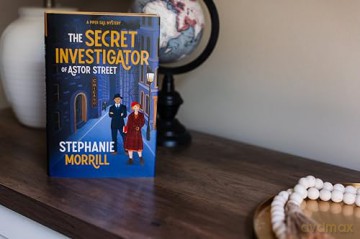 The Secret Investigator of Astor Street: A Piper Sail Mystery - Stephanie Morrill [KSIĄŻKA]