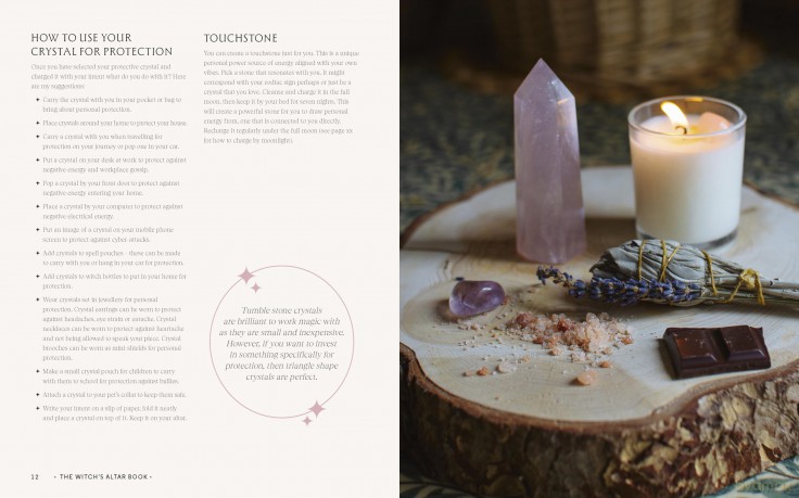 The Witch's Altar Book: The definitive guide to modern witchcraft - Lindsay Squire [KSIĄŻKA]