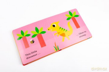 This Little Dinosaur: A Touch and Feel Book - Ingela P Arrhenius [KSIĄŻKA]