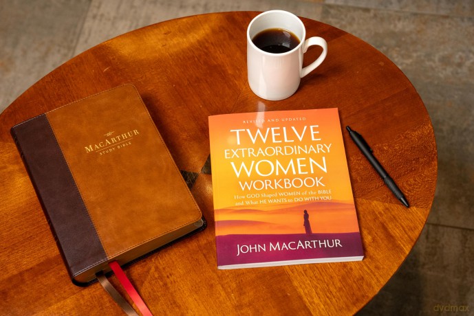 Twelve Extraordinary Women Workbook, Revised and Updated: How God Shaped Women of the Bible and What He Wants to Do With You - John F. MacArthur [KSIĄŻKA]