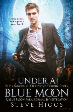 Under a Blue Moon: 11 - Steve Higgs [KSIĄŻKA]