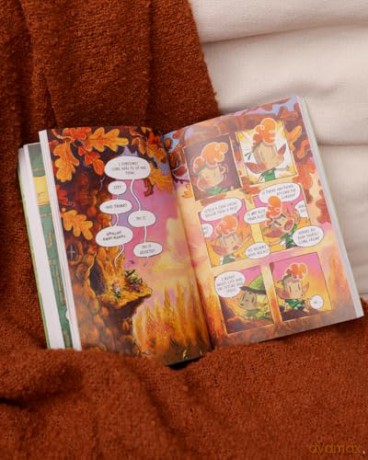 Unfairies: A bestselling graphic novel series where the battles are mighty - but miniature: 1 - Huw Aaron [KSIĄŻKA]