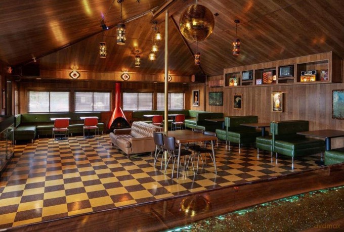 Vintage Motels: America's Most Iconic Motels, Beautifully Restored - Ellie Seymour [KSIĄŻKA]