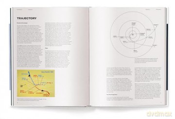 Voyager: Photographs from Humanity's Greatest Journey - Jens Bezemer [KSIĄŻKA]