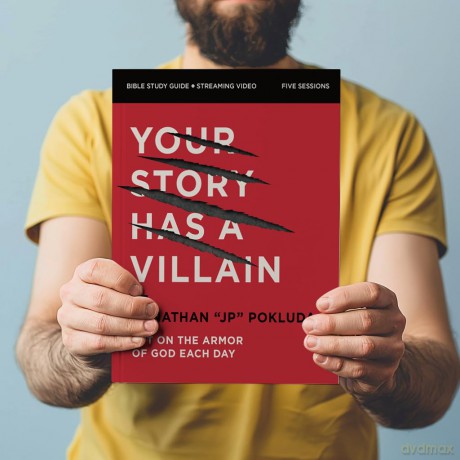 Your Story Has a Villain Bible Study Guide plus Streaming Video: Put on the Armor of God Each Day - Jonathan Pokluda [KSIĄŻKA]