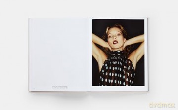 Yves Saint Laurent and Photography - Madison Cox [KSIĄŻKA]