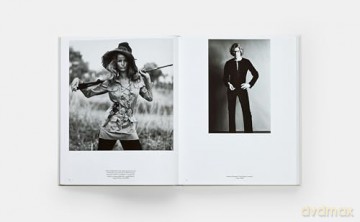 Yves Saint Laurent and Photography - Madison Cox [KSIĄŻKA]