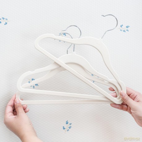 3 Sprouts - Velvet Hanger (Set of 15) - Beige