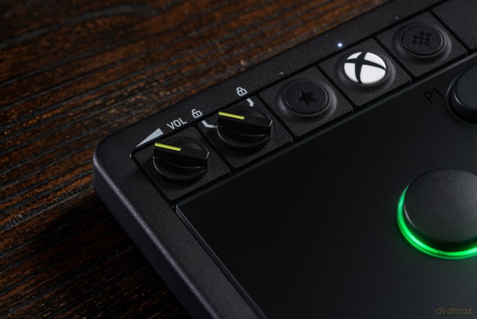 8Bitdo - Arcade Controller Xbox/PC - Black