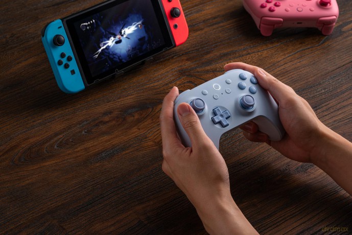 8BitDo - Ultimate 2C Bluetooth Controller - Blue
