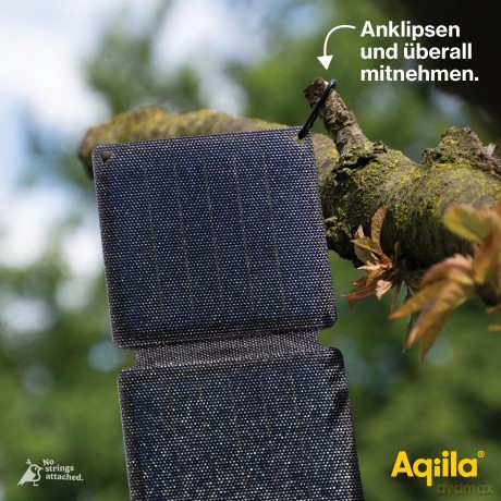 Aqiila - Sunbird P21 - Foldable solar charger with USB-C port