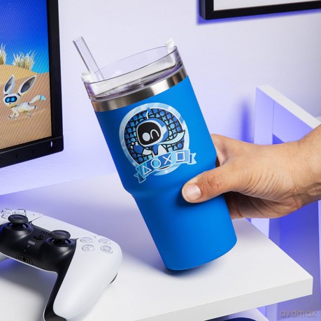 Astro Bot kubek podróżny gracza ze słomką (600 ml)