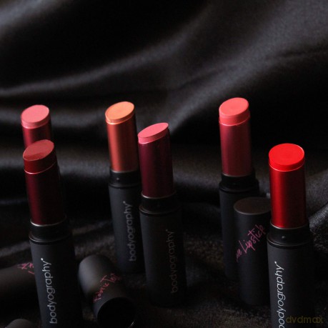 BODYOGRAPHY - FABRIC TEXTURE LIPSTICK COTTON