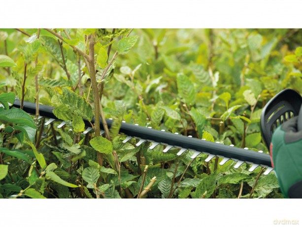 Bosch - Universal HedgeCut 50cm Blade - Corded