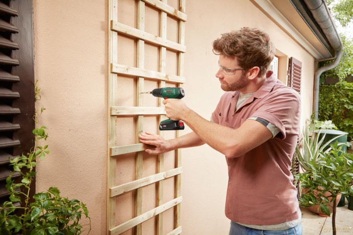 Bosch Easy Drill 18V-38 2,5 Ah
