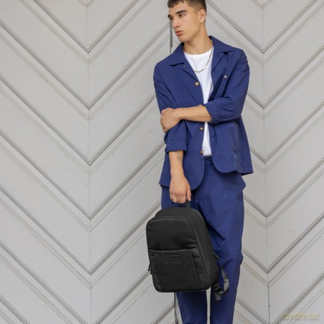 dbramante1928 - Champs-Elysees - 15 Slim Laptop Backpack
