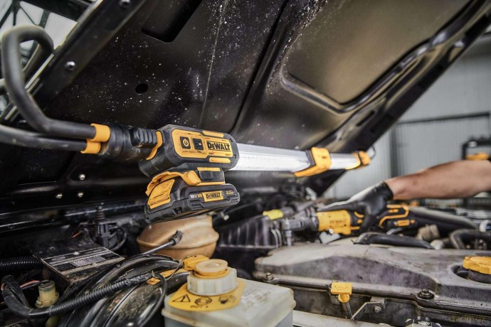 DeWalt DCL045-XJ XR Cordless LED Work Light for