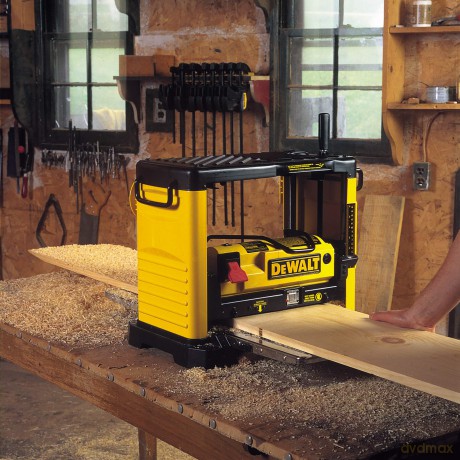 Dewalt DW733-QS Portable Thicknesser