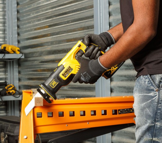 Dewalt XR Reciprocating saw 18V - DCS367NT-XJ SOLO