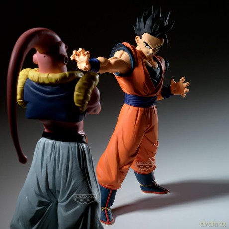 DRAGON BALL Z - ULTIMATE GOHAN [FIGURKA]