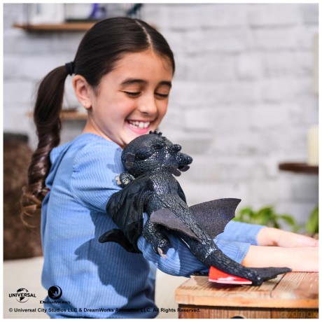 Dragons Movie Gliding Hug Toothless Plush 30 cm (6072913) [FIGURKA]
