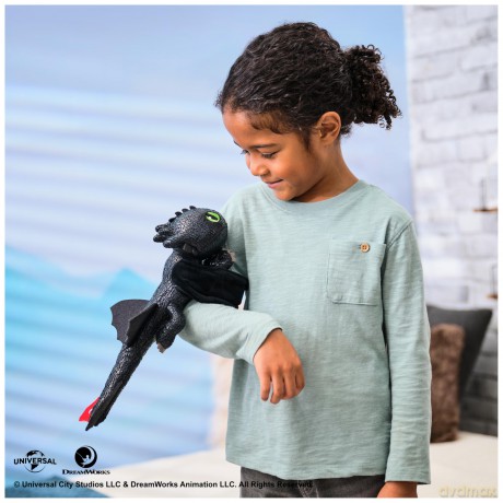 Dragons Movie Gliding Hug Toothless Plush 30 cm (6072913) [FIGURKA]