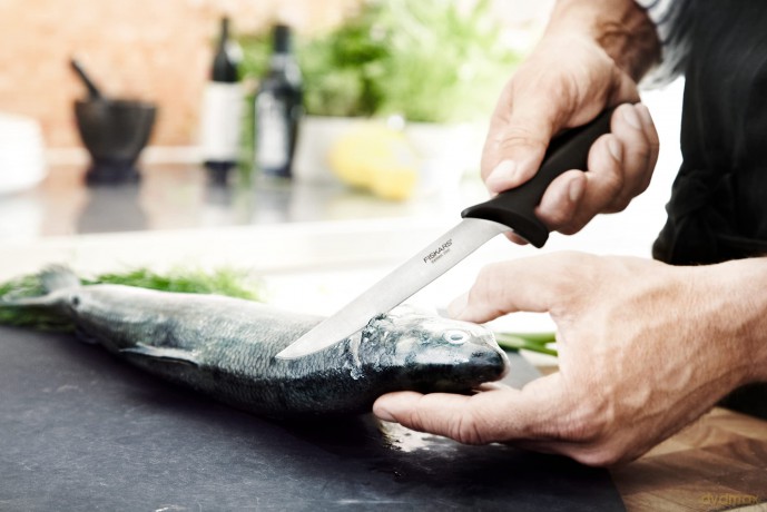 Fiskars - Essential Filleting Knife - 18 cm