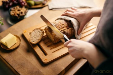 Fiskars - Essential Knife Block - with 5 Knives