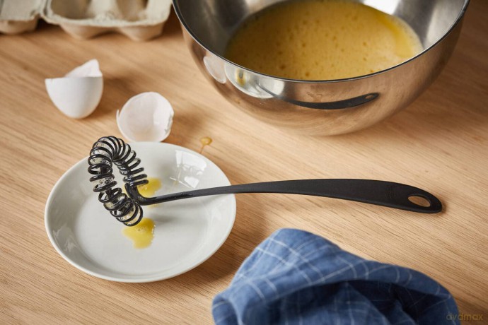 Fiskars - Essential Spiral Whisk