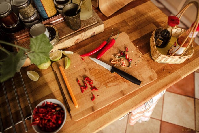Fiskars - FunctionalForm Bamboo Cutting Board