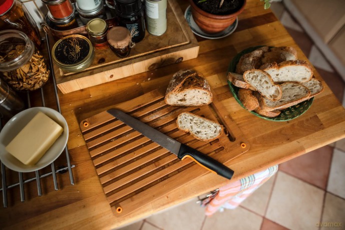 Fiskars - FunctionalForm Bread Knife - 21 cm