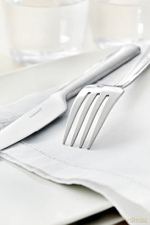Fiskars - FunctionalForm Cutlery Gift Box - 16 Pieces - Matt Steel