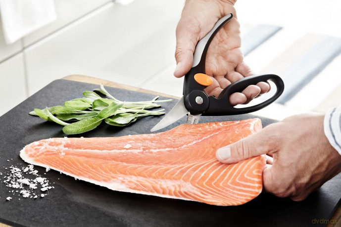 Fiskars - FunctionalForm Fishing Scissors - 22 cm