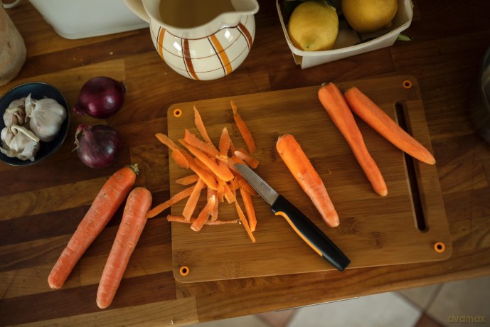 Fiskars - FunctionalForm Herbal Knife - 8 cm