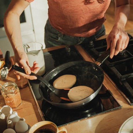 Fiskars - FunctionalForm Kitchen Set of 3 Pieces - Palette, Spoon & Tongs - Essential Cooking Utensil Kit