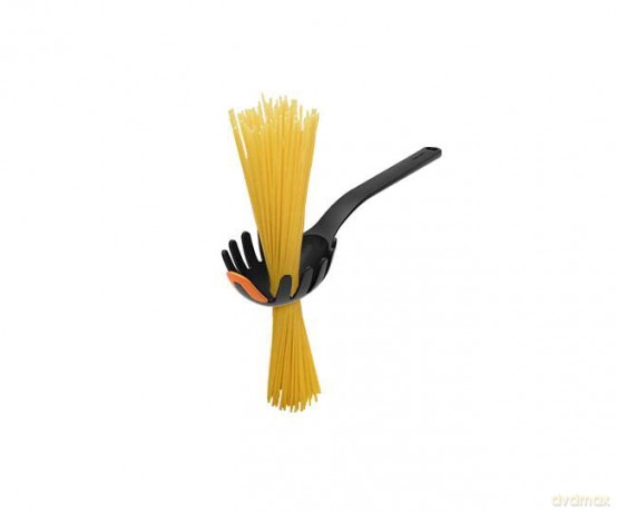 Fiskars - FunctionalForm Pasta Spoon - Easy Pasta Serving