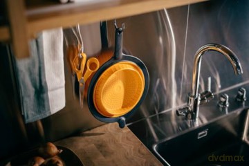 Fiskars - FunctionalForm Strainer - Fast and Easy Draining for Everyday Cooking